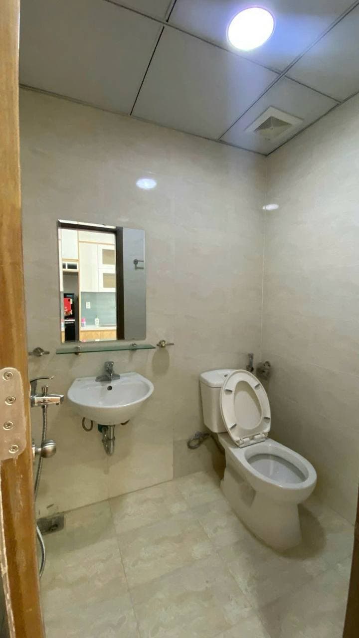 For rent, 2-room apartment — 2