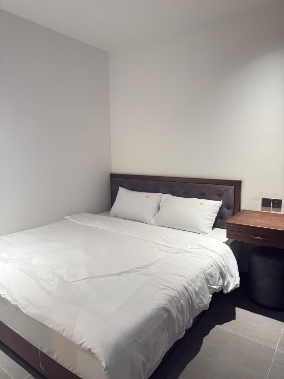 2 BR Apt — 3