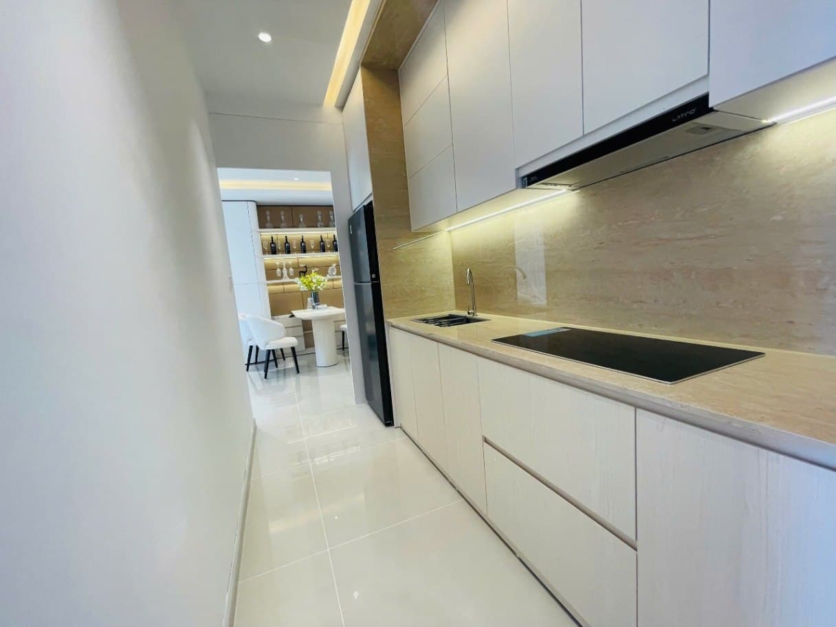 For rent: 2-room apartment — 3