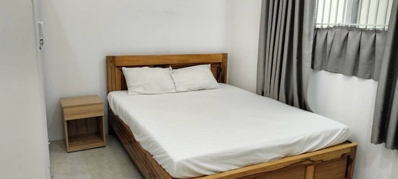 2 BR Apt — 2