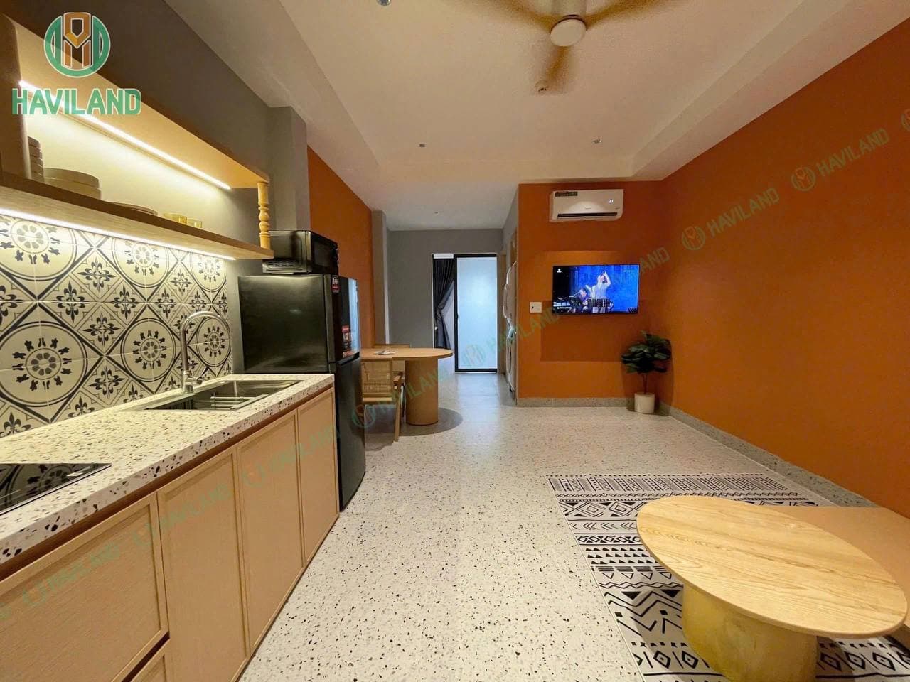 1 BR Apt — 4