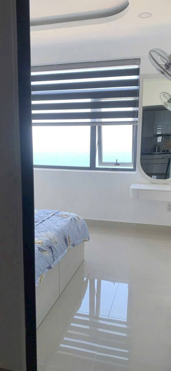 2 BR Apt — 4