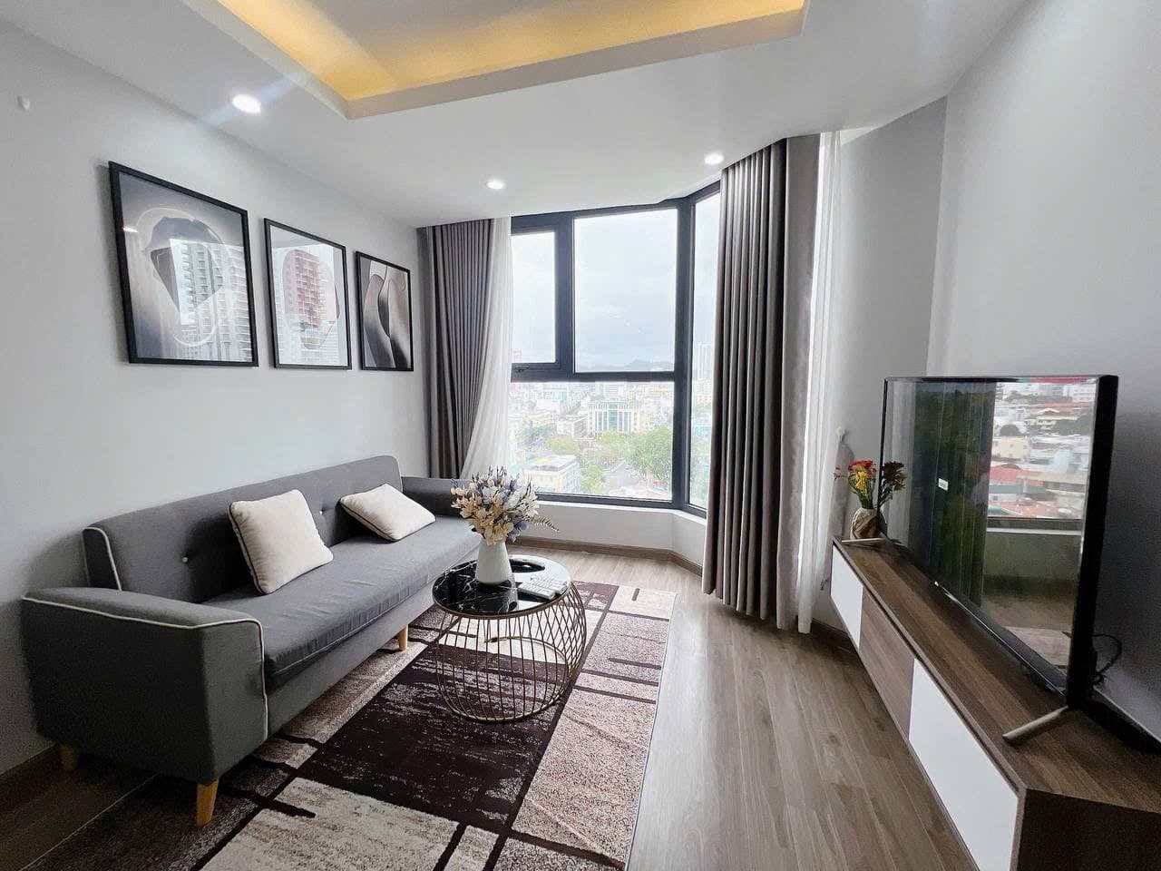 2 BR Apt — 5