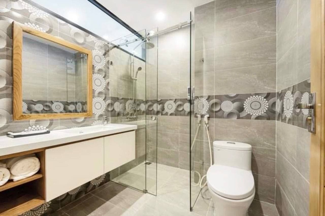 1 BR Apt — 5