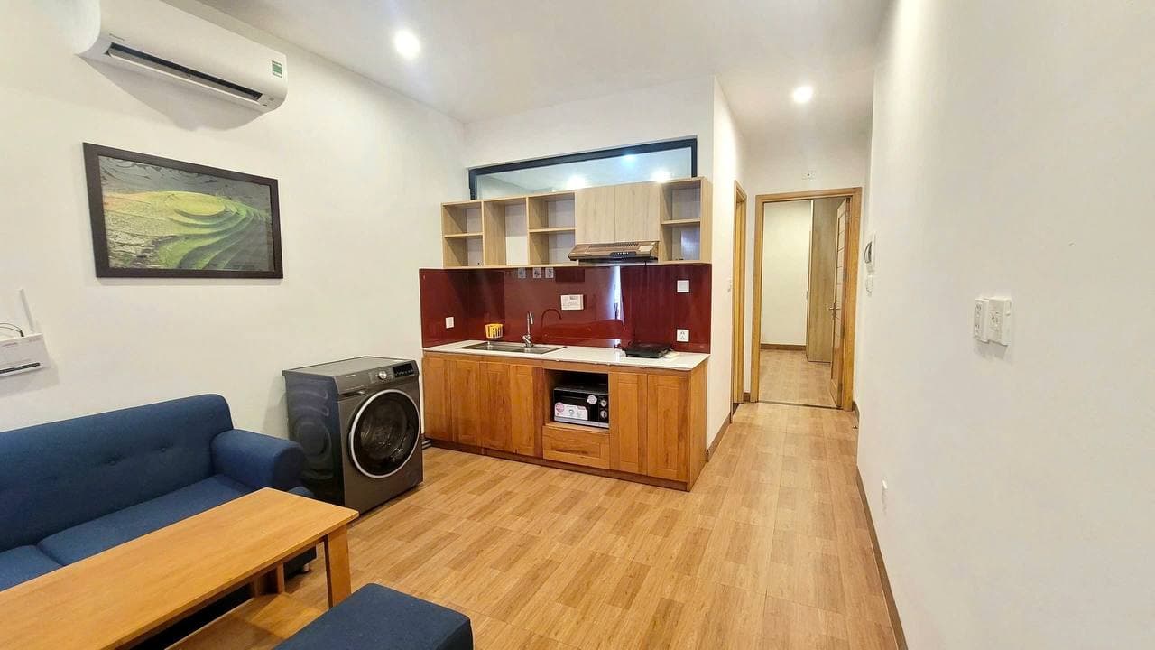 1 BR Apt — 4