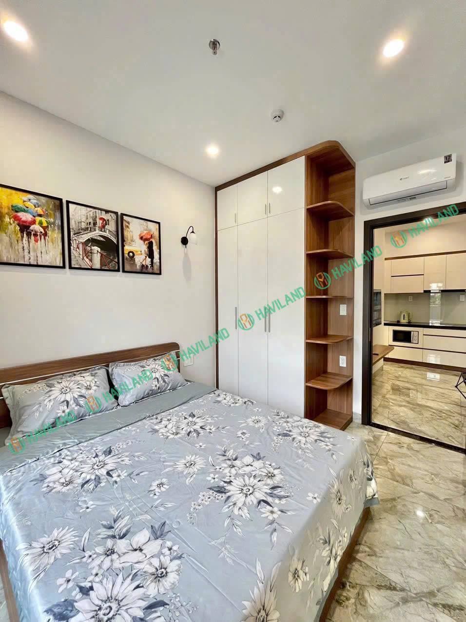 1 BR Apt — 4