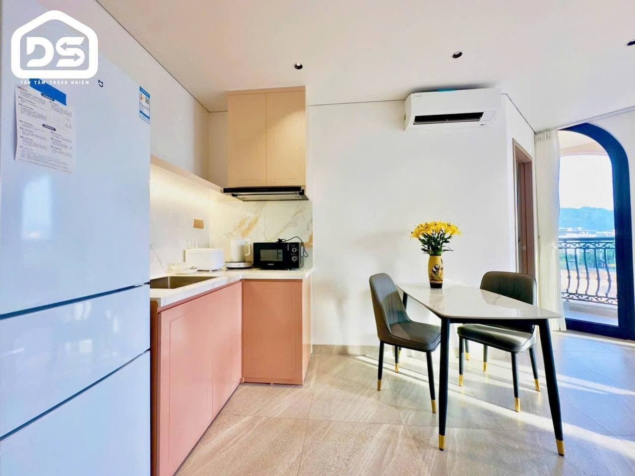 2 BR Apt — 3