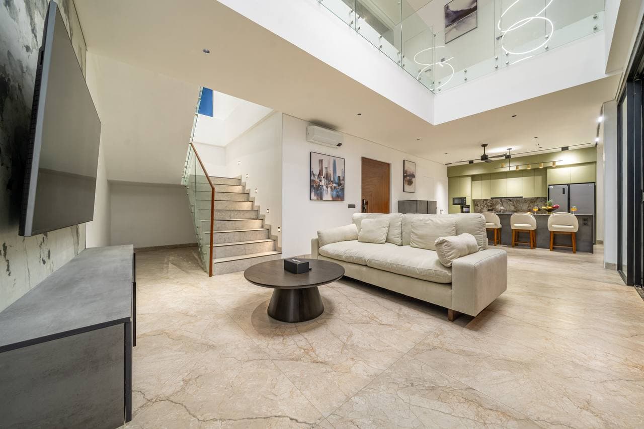 Villa — 2