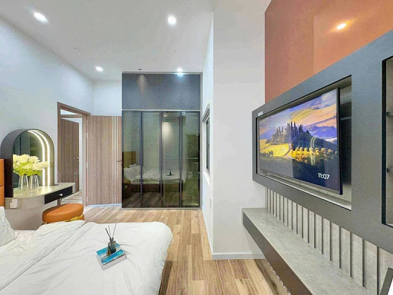 House — 5