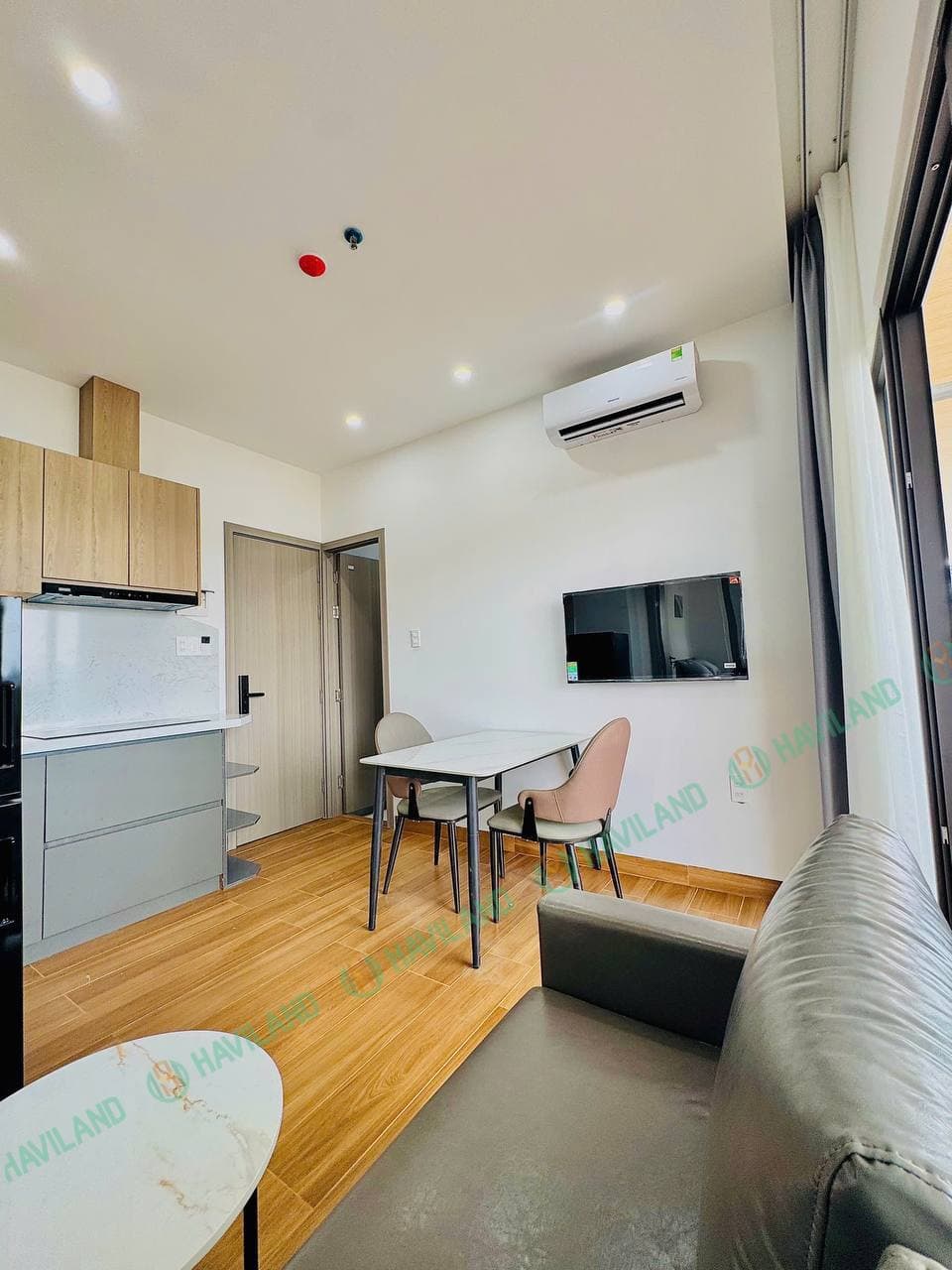 Studio for rent — 4