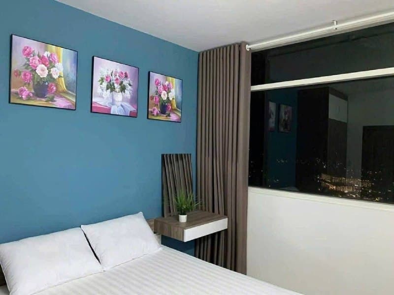2 BR Apt — 5