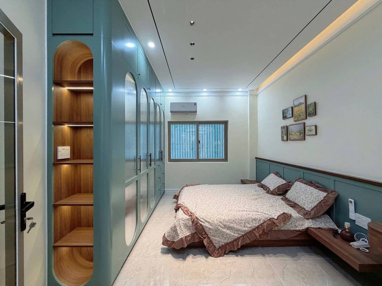 House — 5