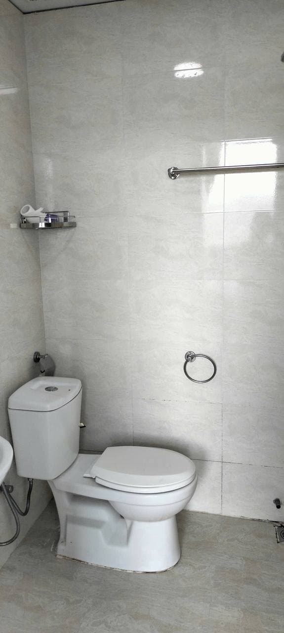 2 BR Apt — 3
