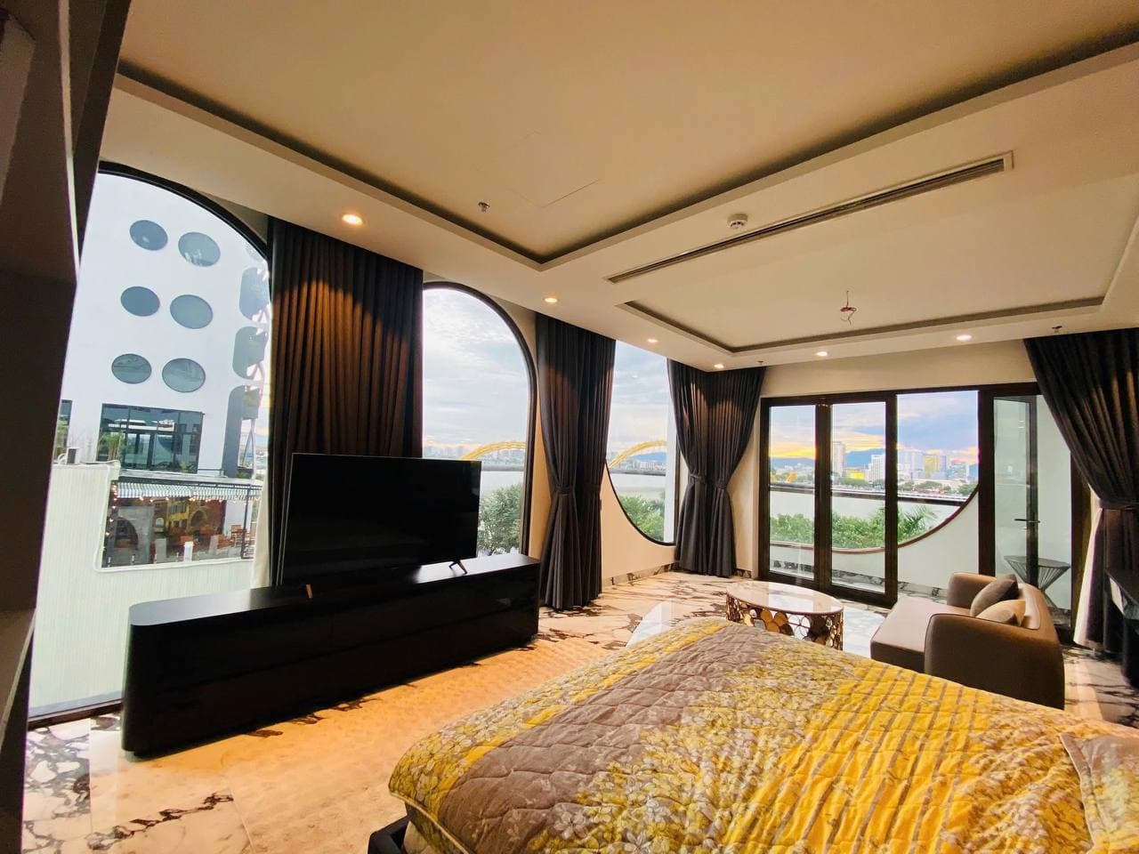 1 BR Apt
