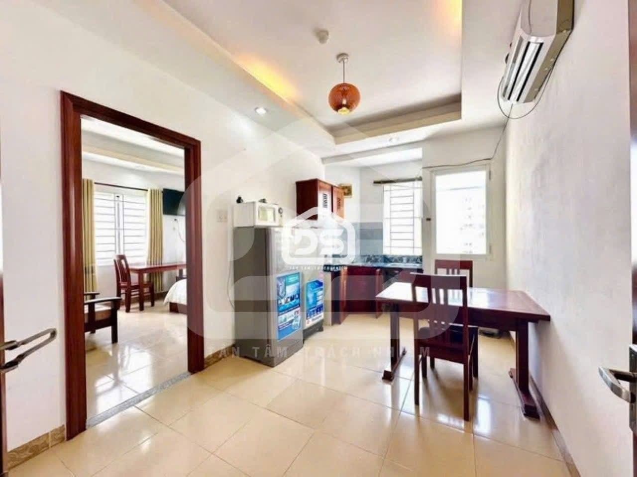 1 BR Apt — 2