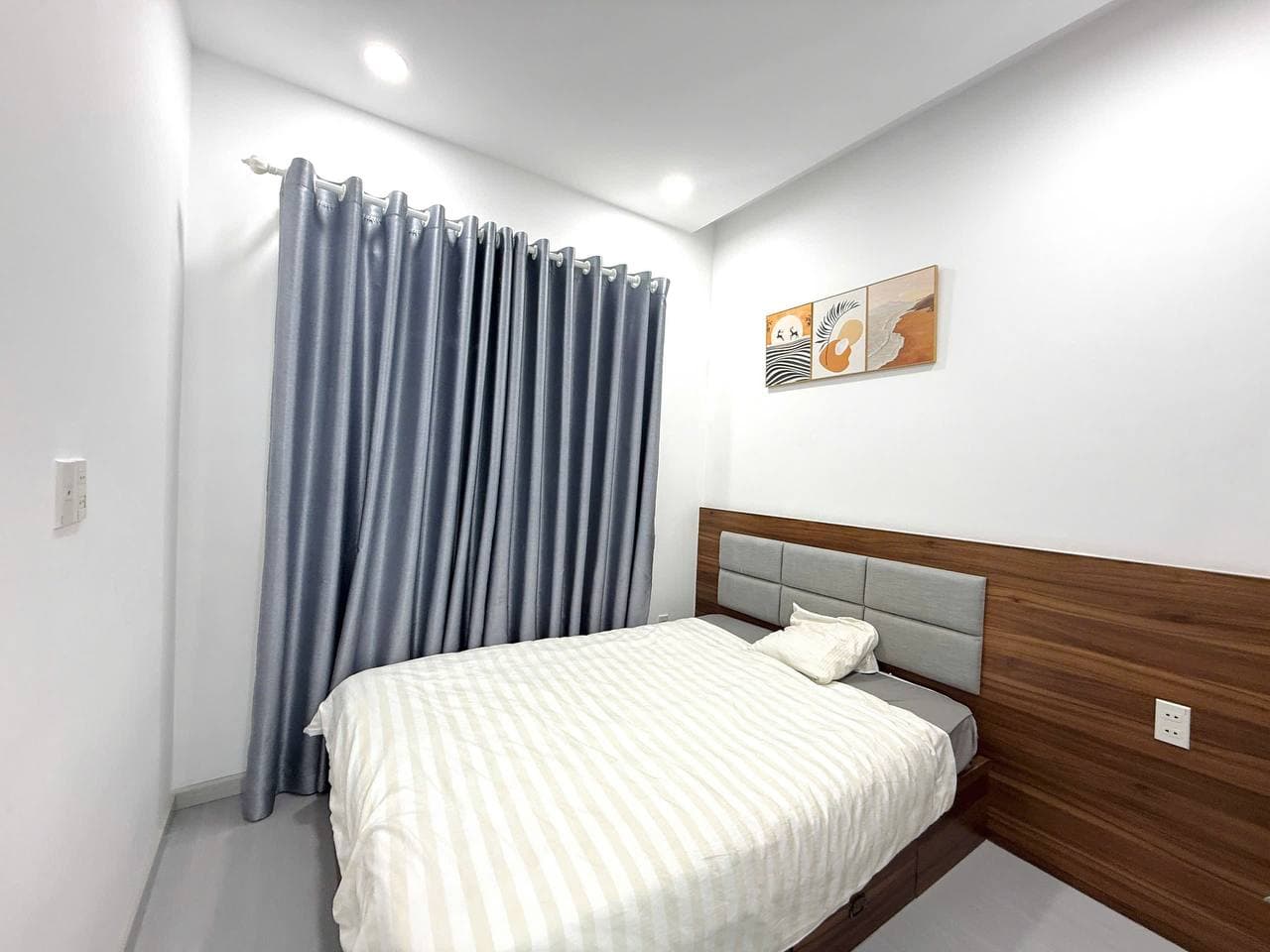 2 BR Apt — 5