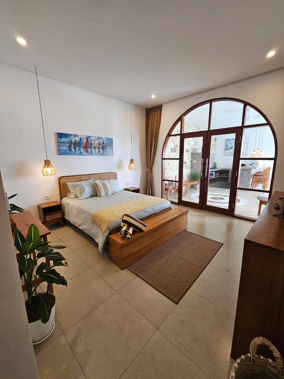 Villa — 5