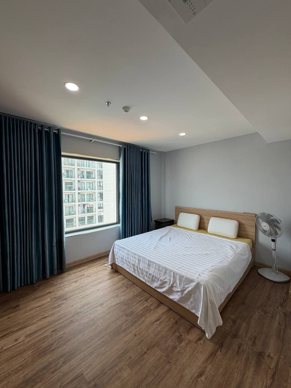 3 BR Apt — 4