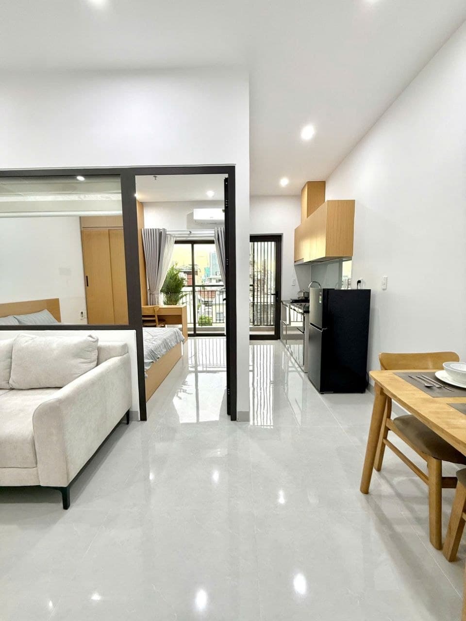 For rent, 1-bedroom apartment — 4