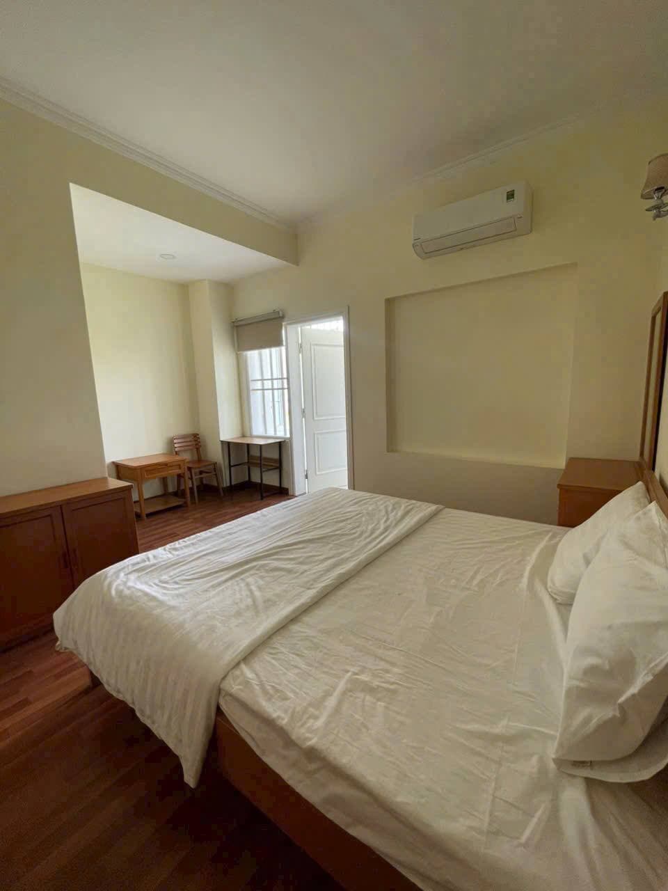 2-bedroom apartment for rent — 2