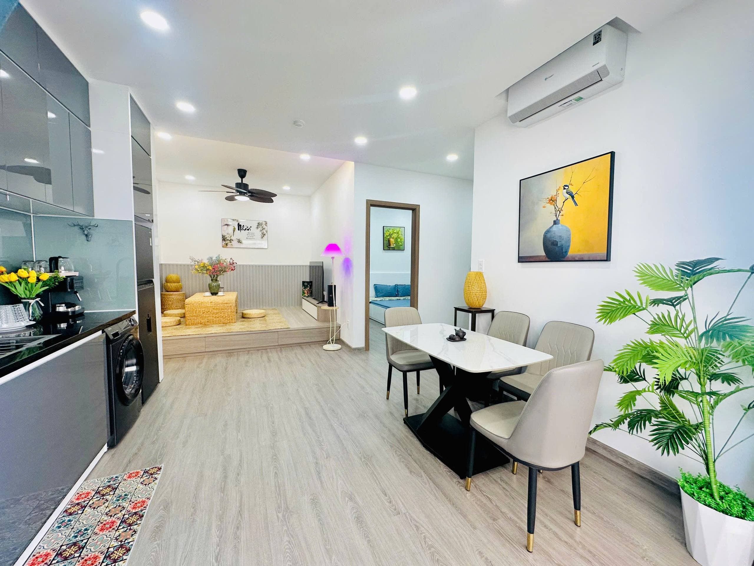 For rent: 1-bedroom apartment — 2