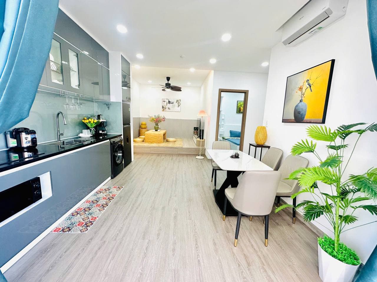 For rent: 1-bedroom apartment — 2