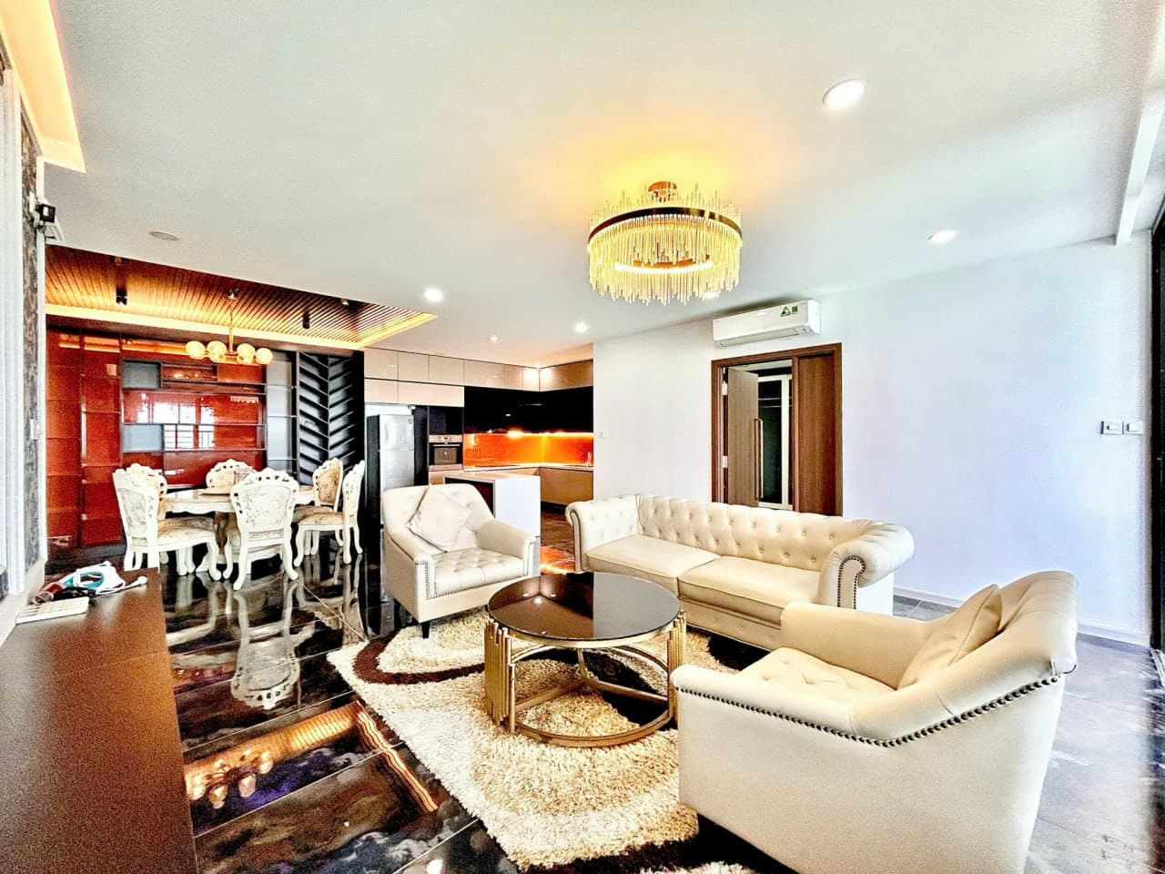 3 BR Apt — 4