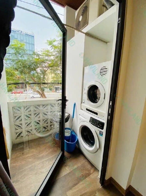 1 BR Apt — 4