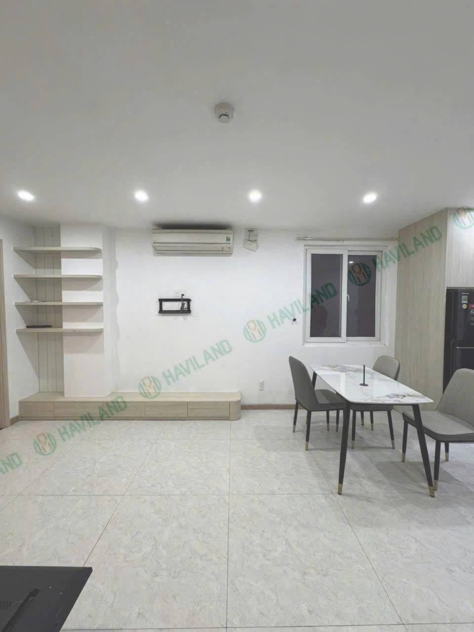 For rent, 1-bedroom apartment — 5