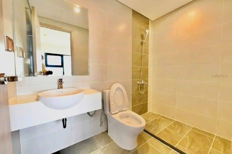 For rent: 2-room apartment — 4