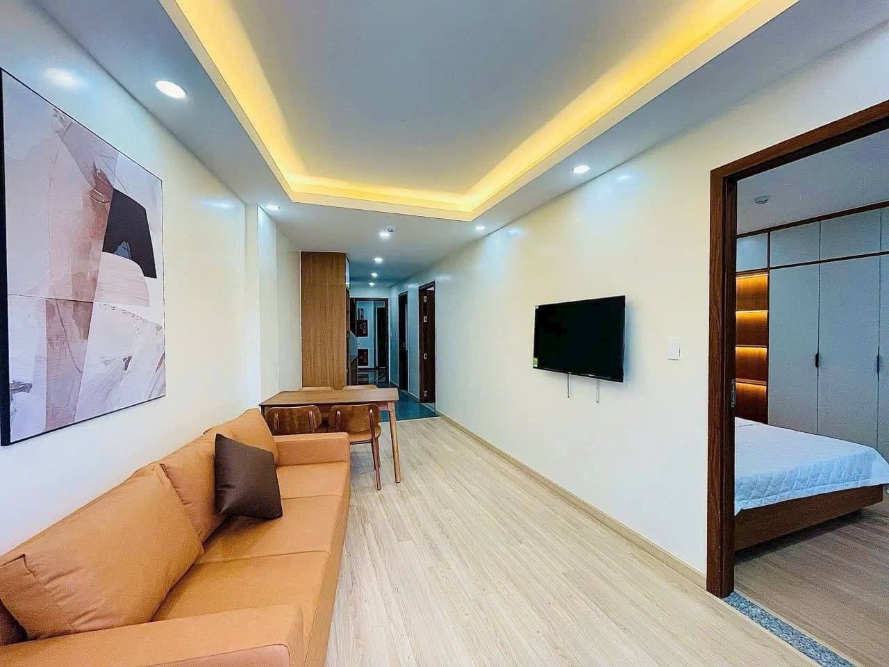 2 BR Apt