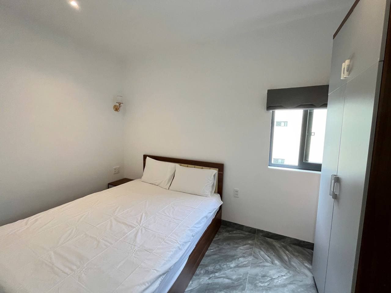 2 BR Apt — 4