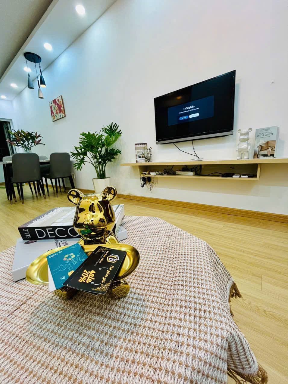 For rent: 2-room apartment — 5