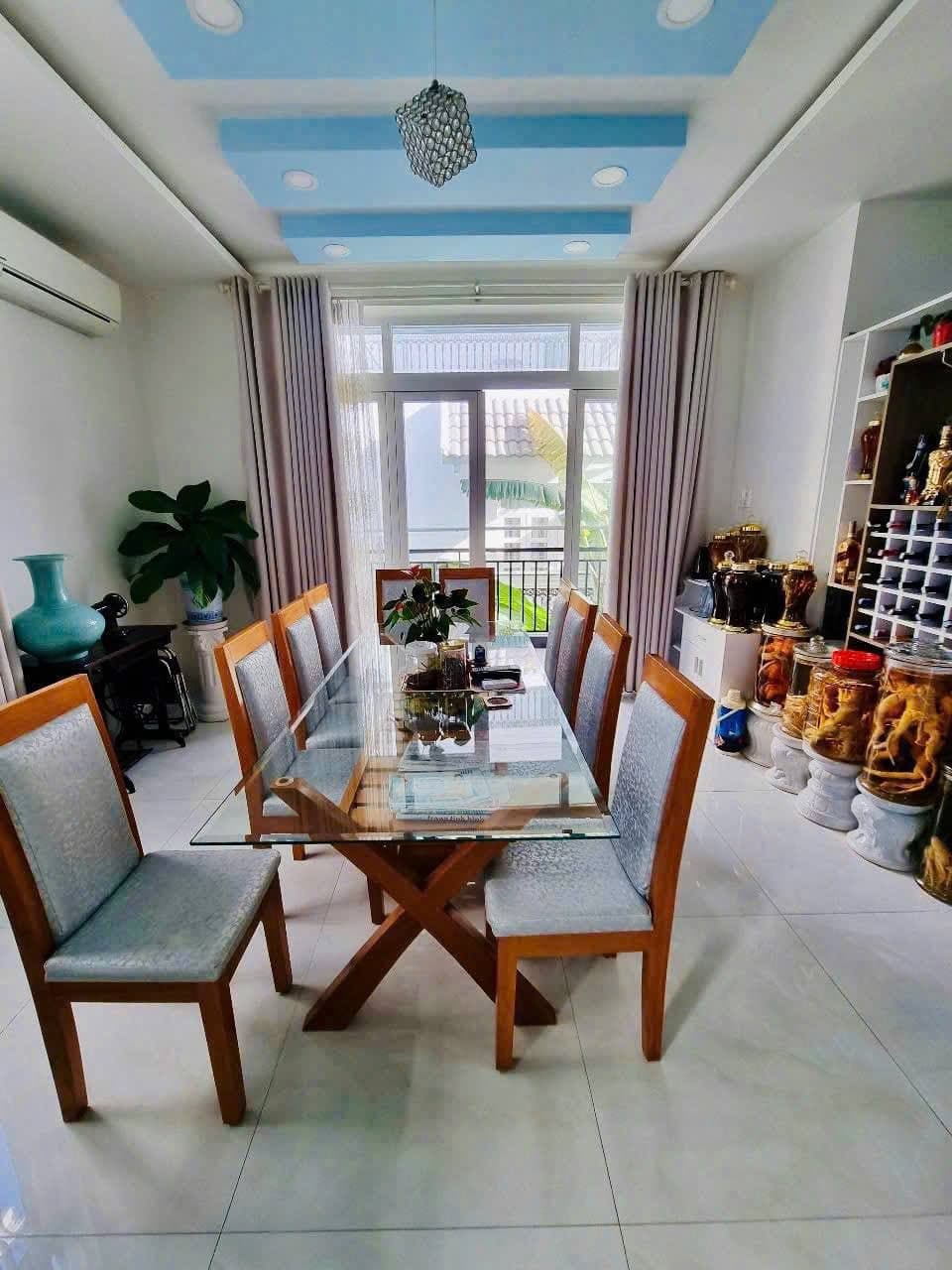 Villa for rent — 4