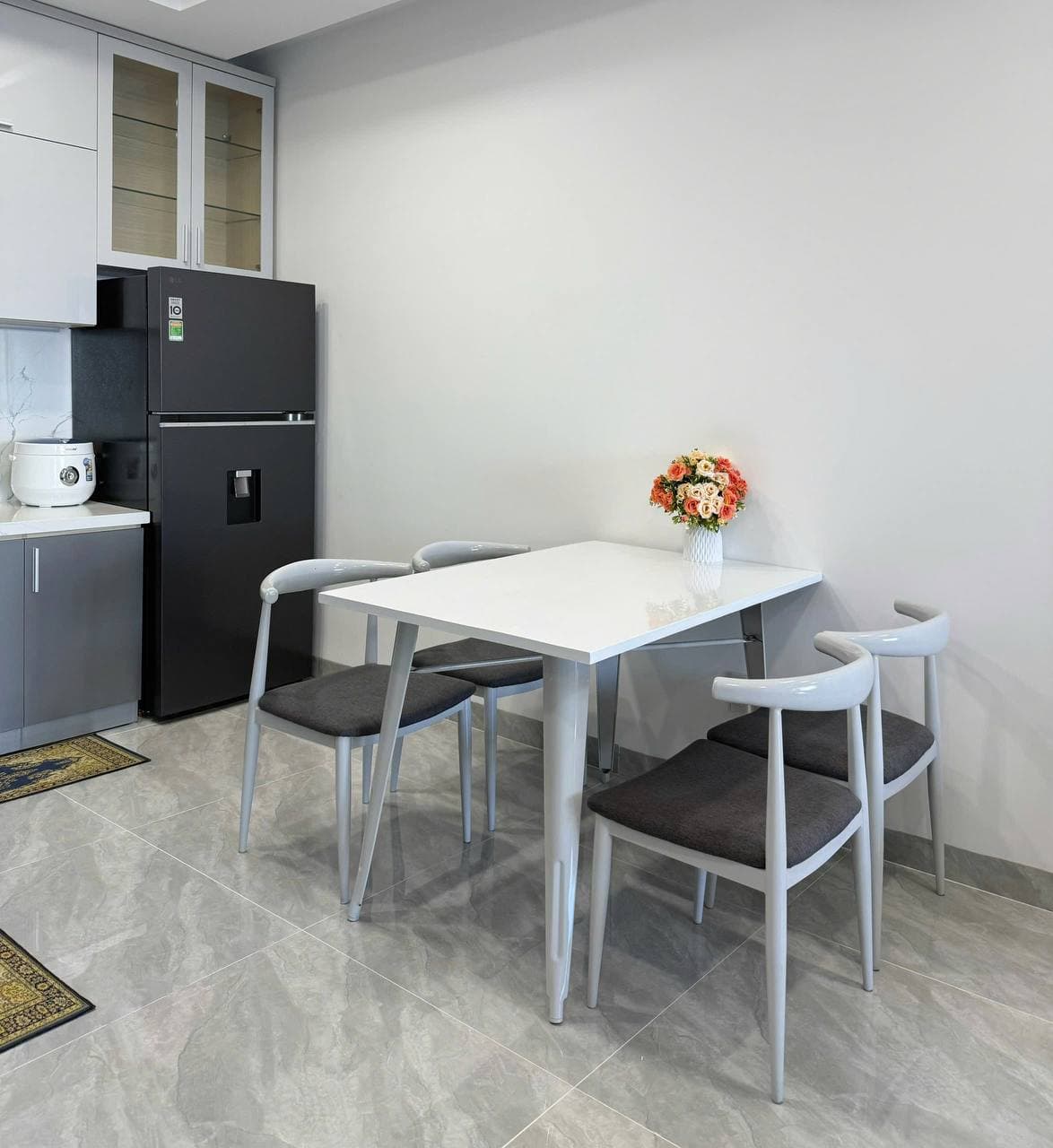 For rent 2-bedroom apartment — 2