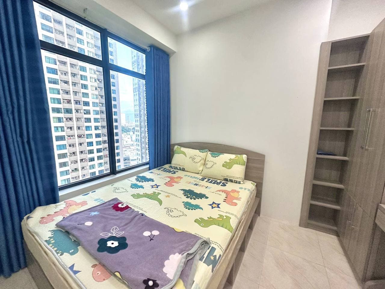 2 BR Apt — 4