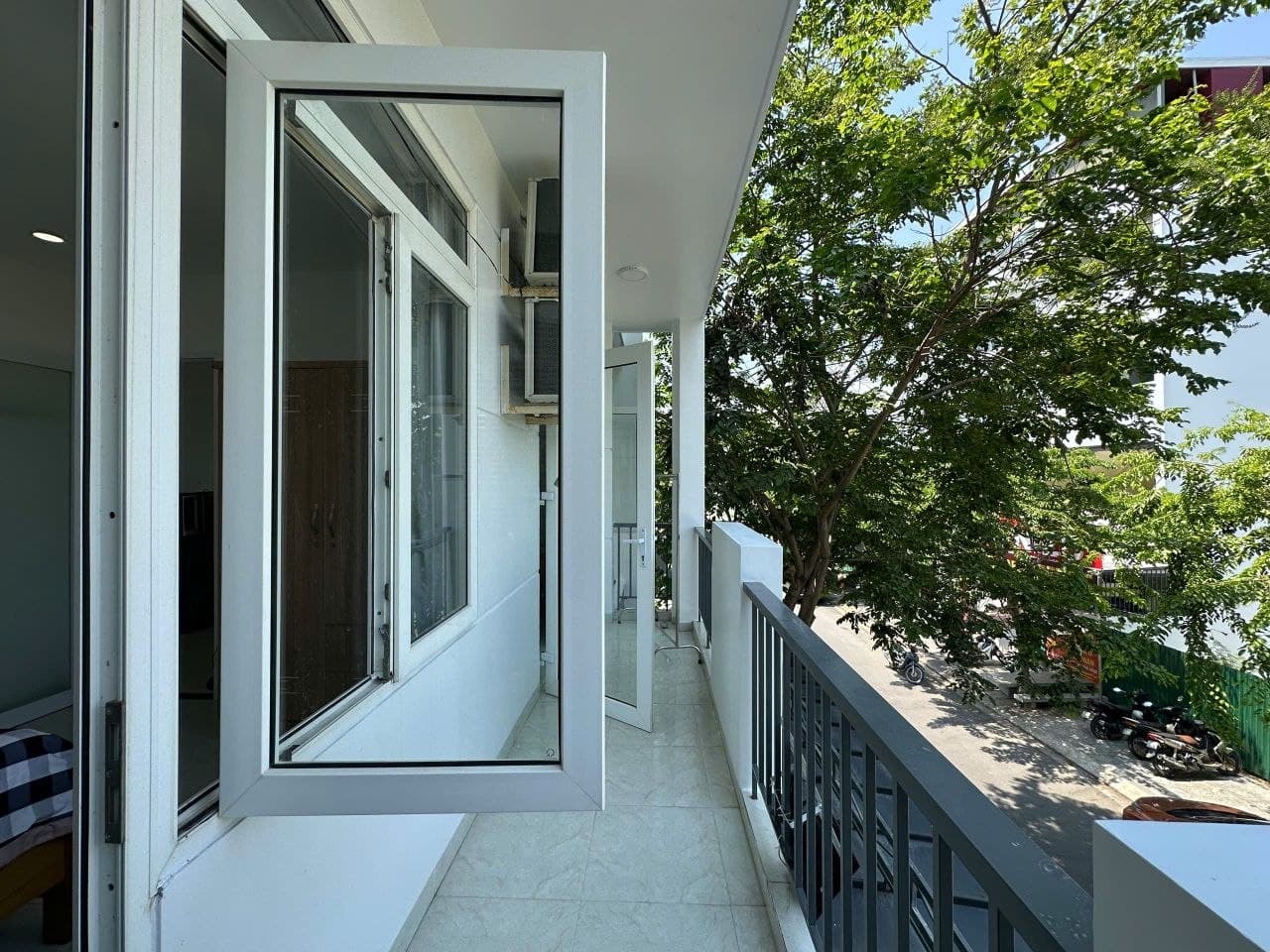 2 BR Apt — 3