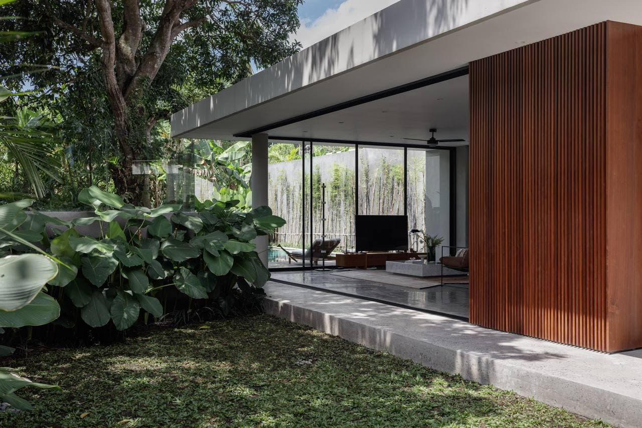 Villa — 5
