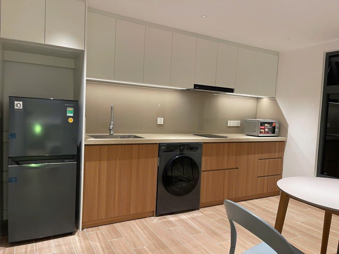 1 BR Apt