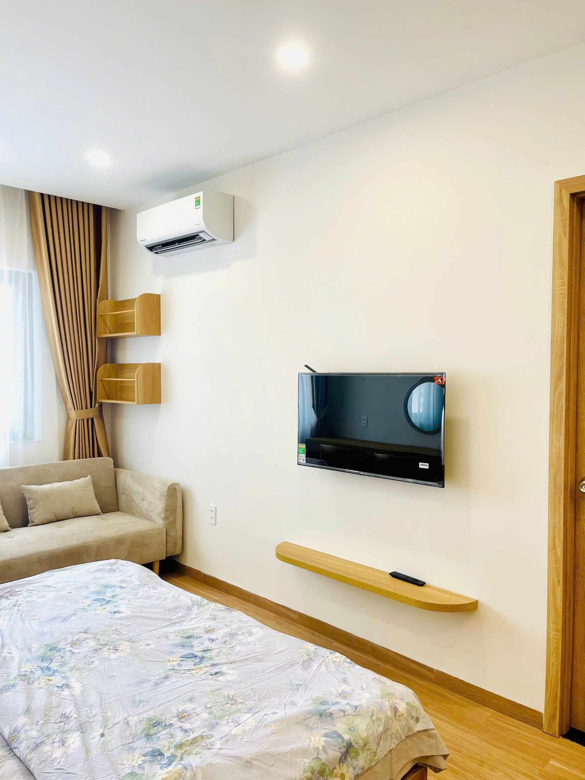 1 BR Apt — 3