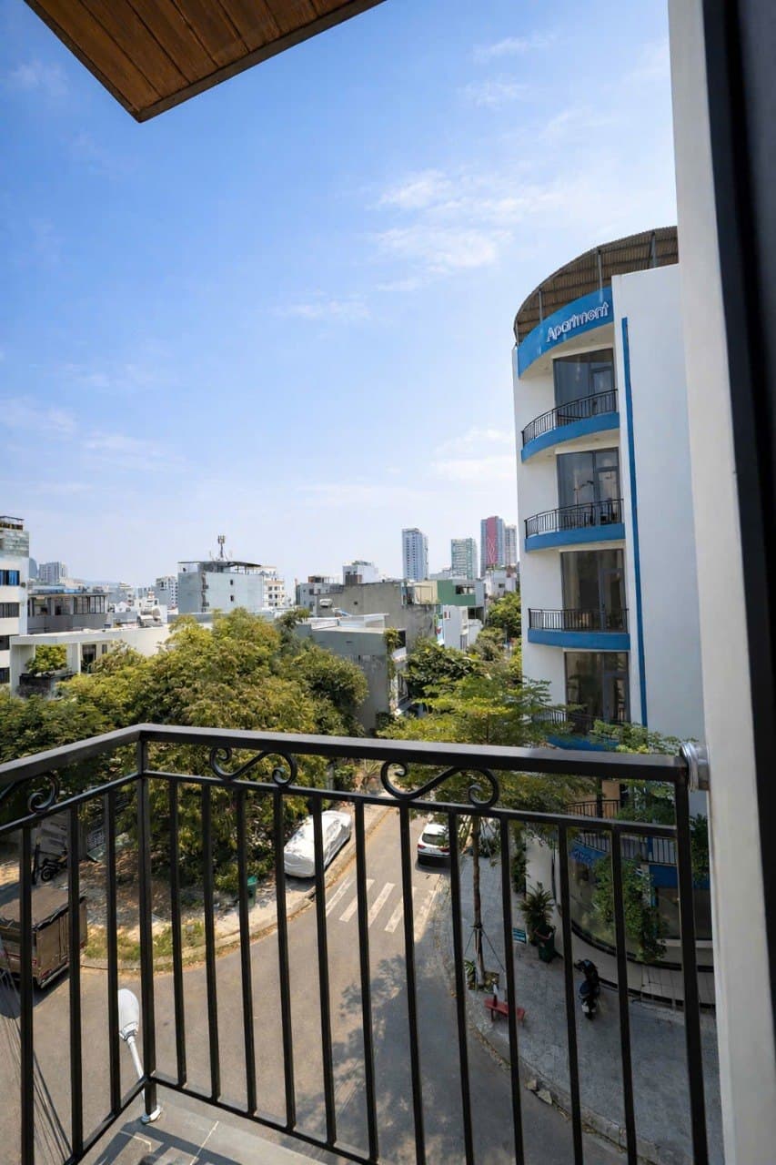 1 BR Apt