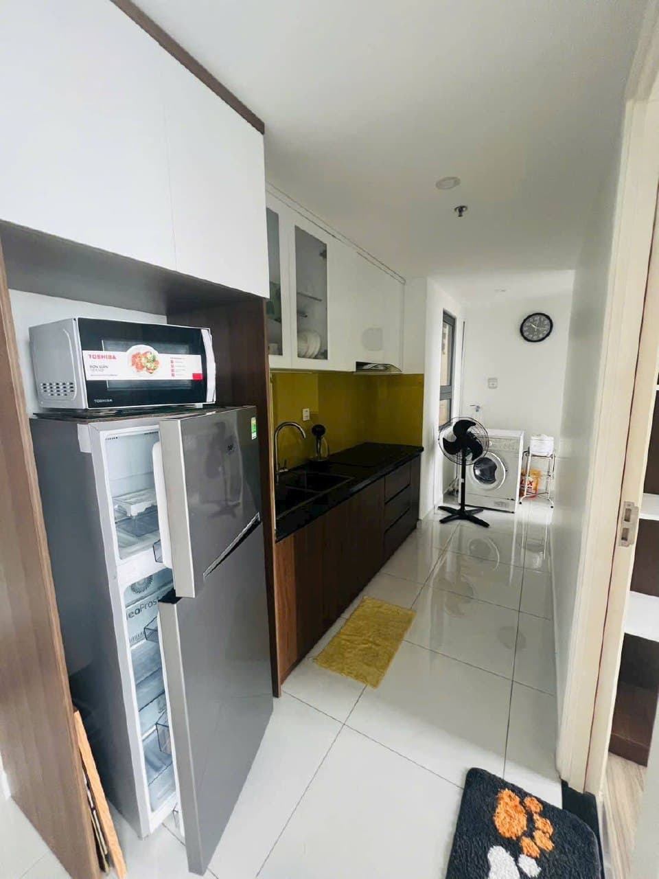 2 BR Apt — 3