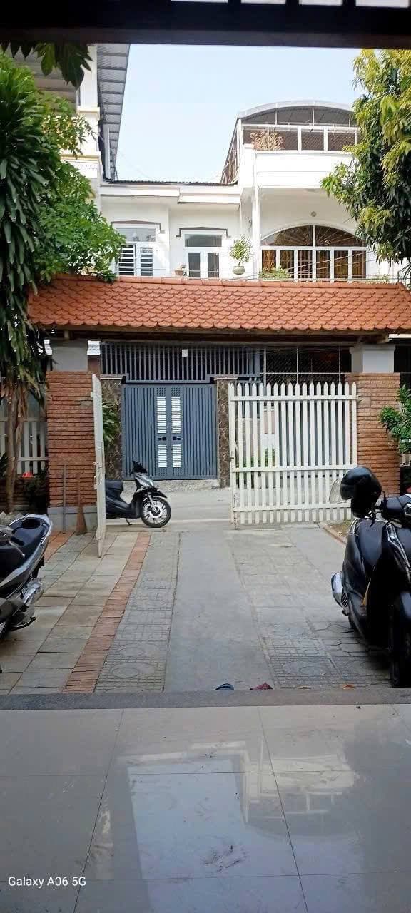 House for rent — 2