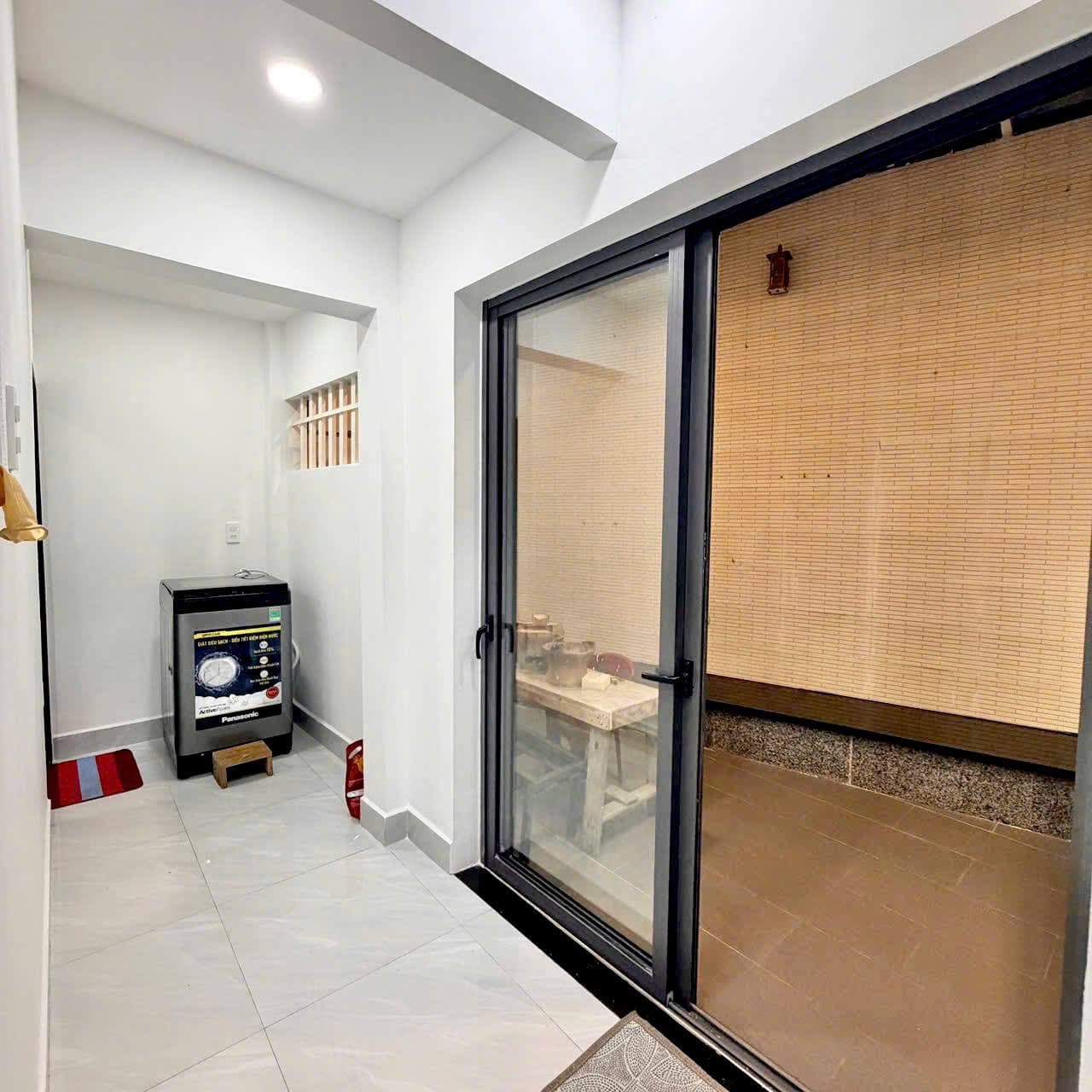 For rent: 1-bedroom apartment