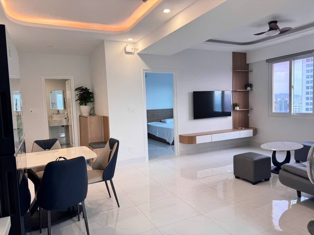 2 BR Apt — 2