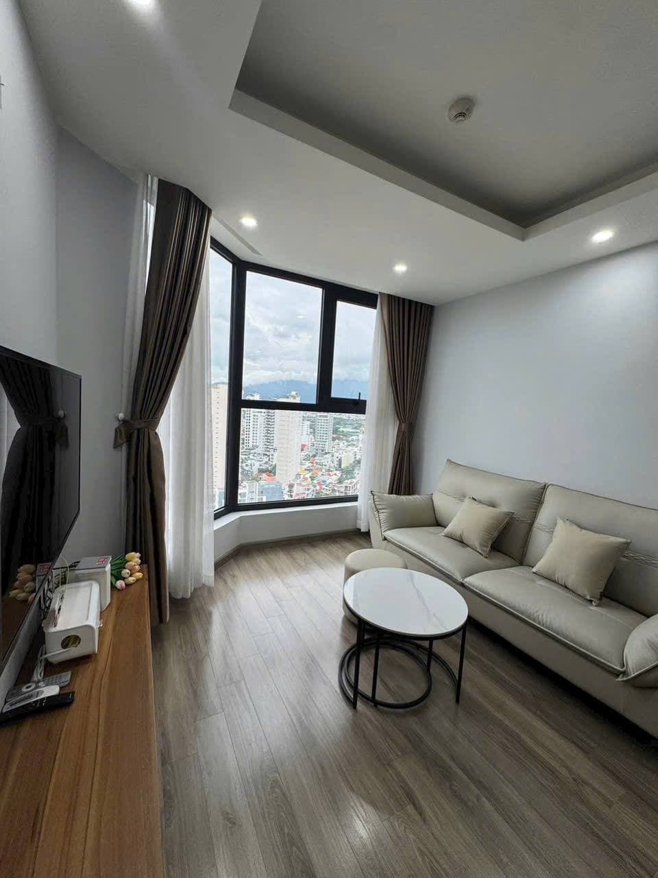 2 BR Apt — 3