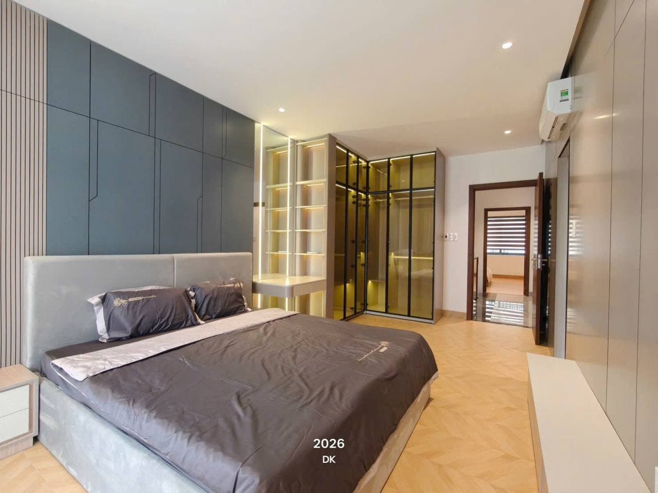 House — 5