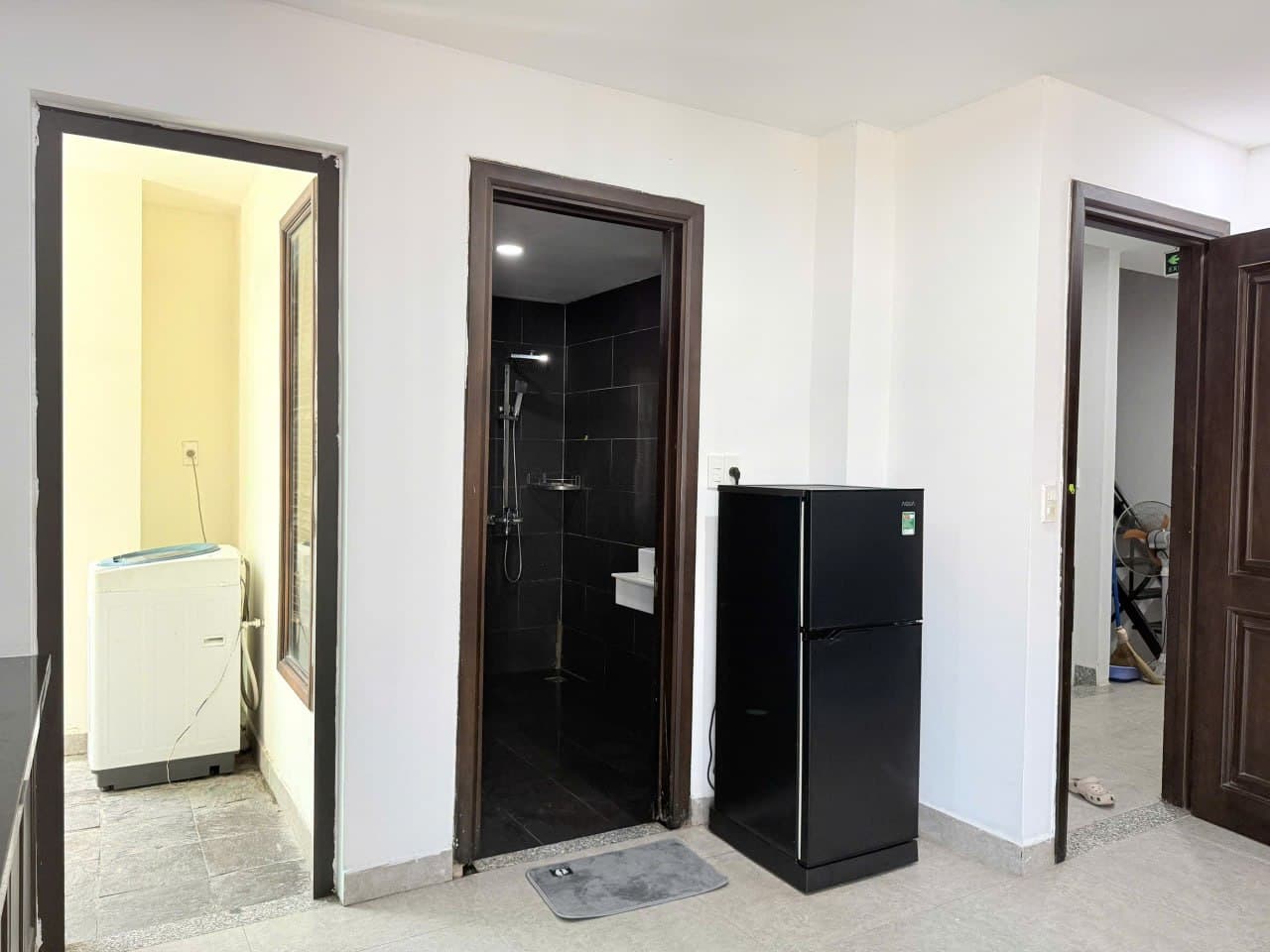 For rent, 1-bedroom apartment — 5