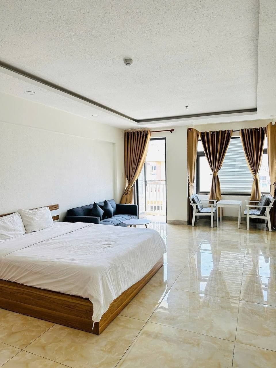 1 BR Apt