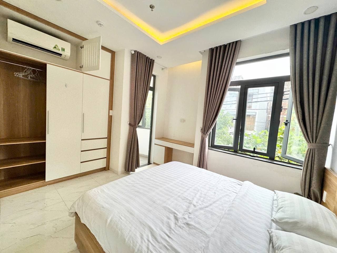1 BR Apt